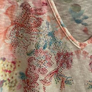 Reba floral sequined top sz L